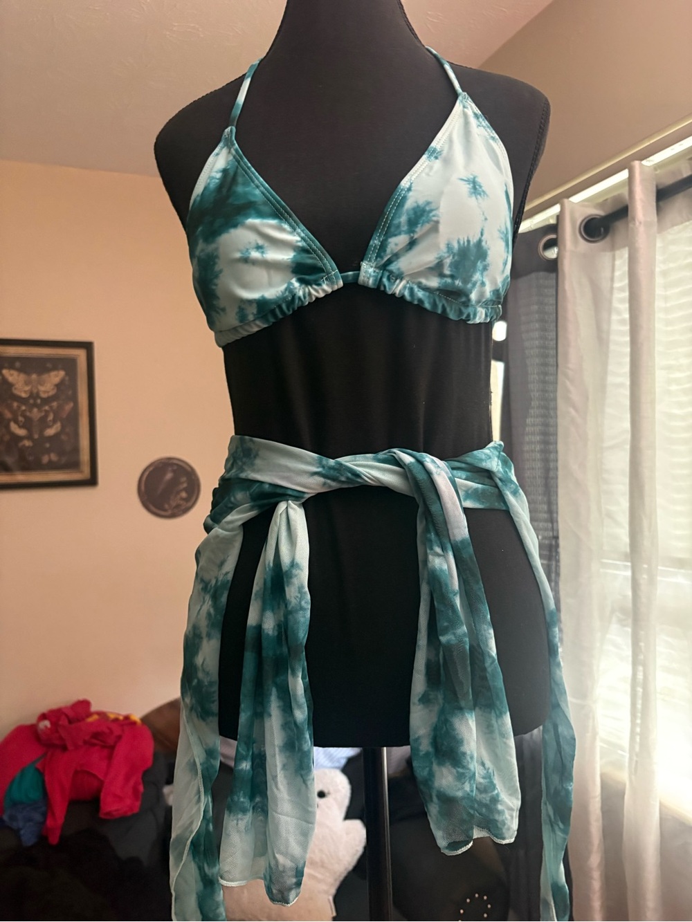 Tie-Front Sheer Swim Crop Top in Teal Tie-Dye - Picture 4 of 5